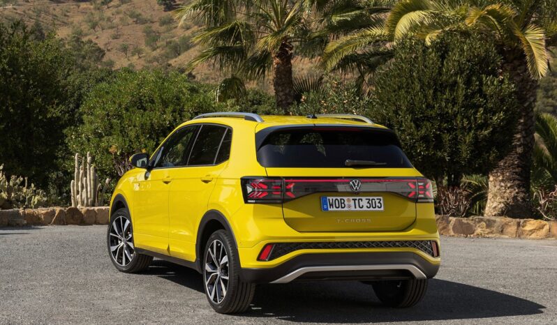 Volkswagen T-CROSS Style Auto pieno